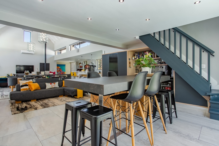 4 Bedroom Property for Sale in Pearl Valley at Val de Vie Western Cape